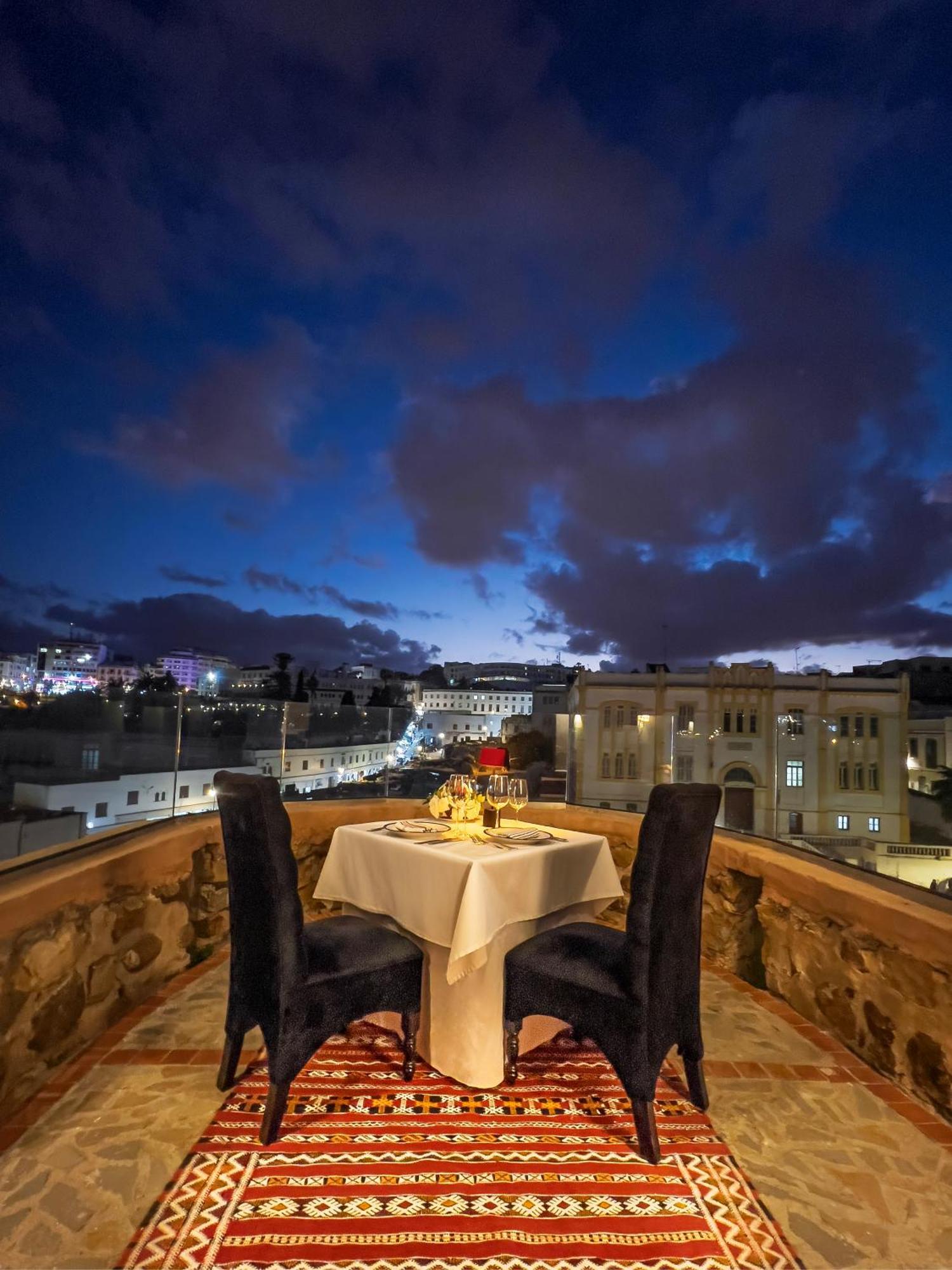 Riad Tanja By Chef Moha Tánger Exterior foto