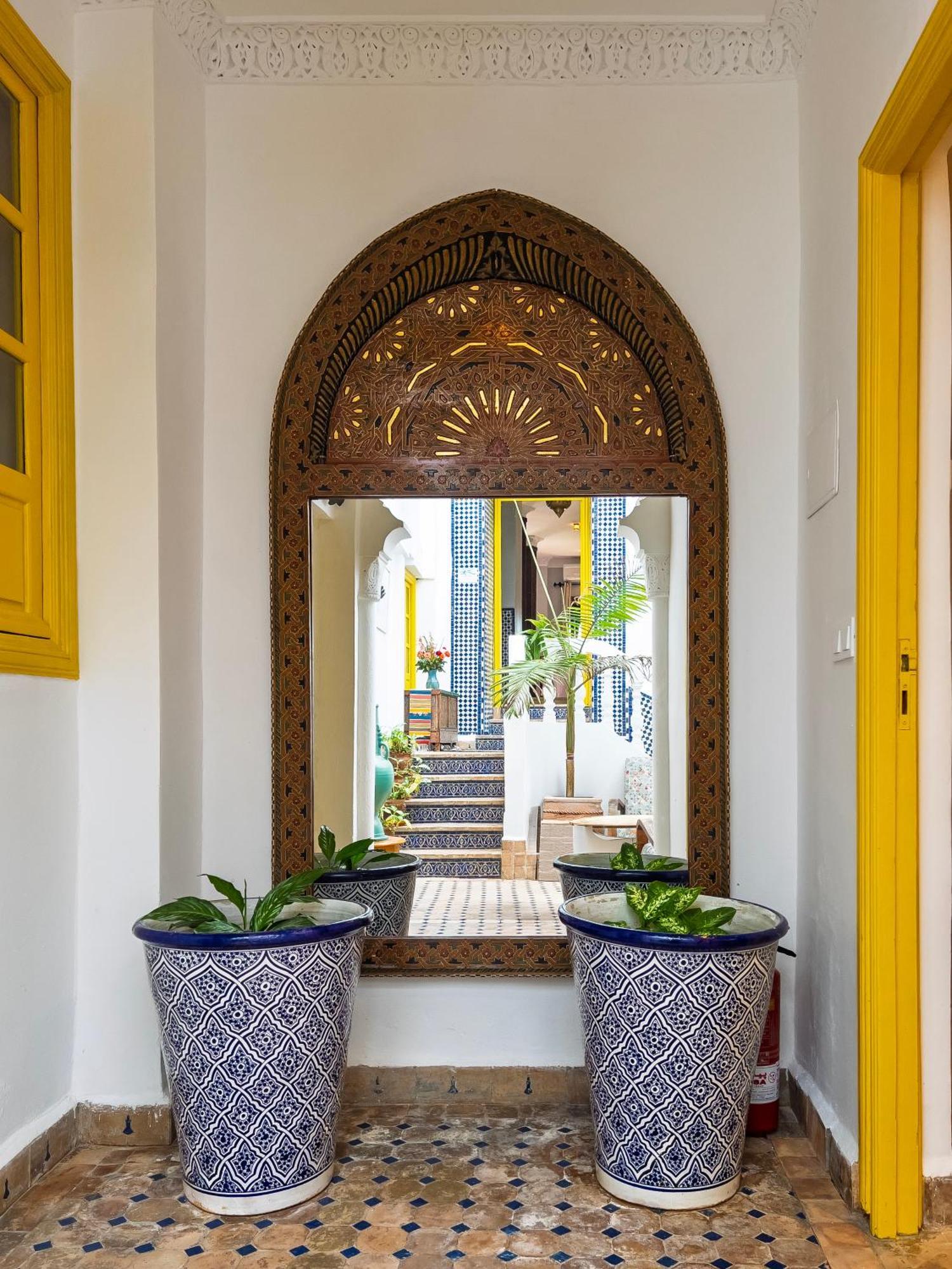 Riad Tanja By Chef Moha Tánger Exterior foto