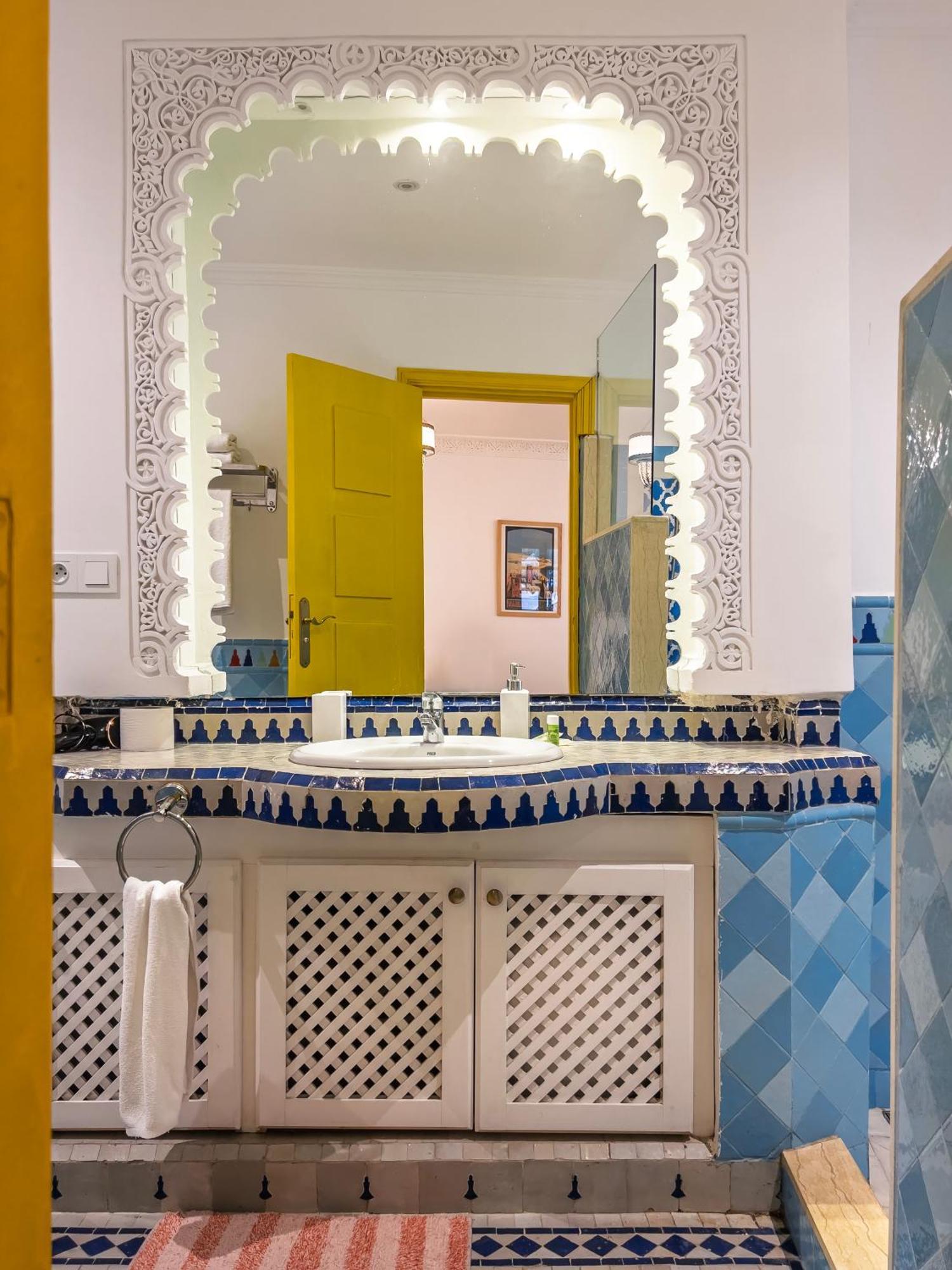 Riad Tanja By Chef Moha Tánger Exterior foto